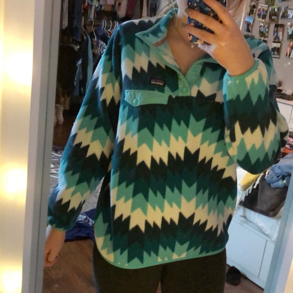 Patagonia printed pullover